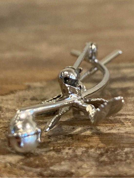 Vintage Sterling Silver Leaf Brooch • C R Co Signed • Pearl Accent - Picture 13 of 16